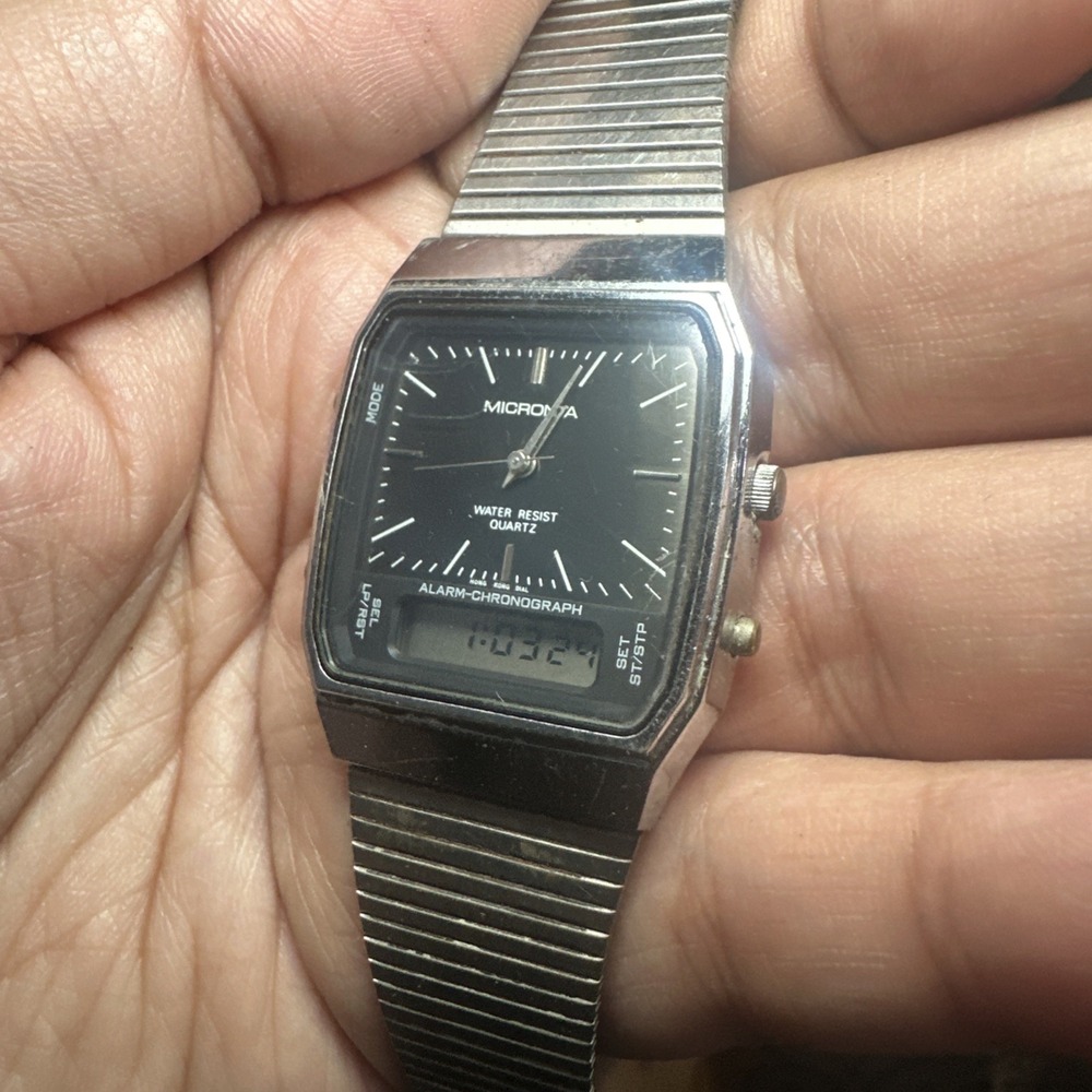 Working 1980's VTG Micronta Radioshack Digital Mens Watch Tandy Corp 31mm -READ!